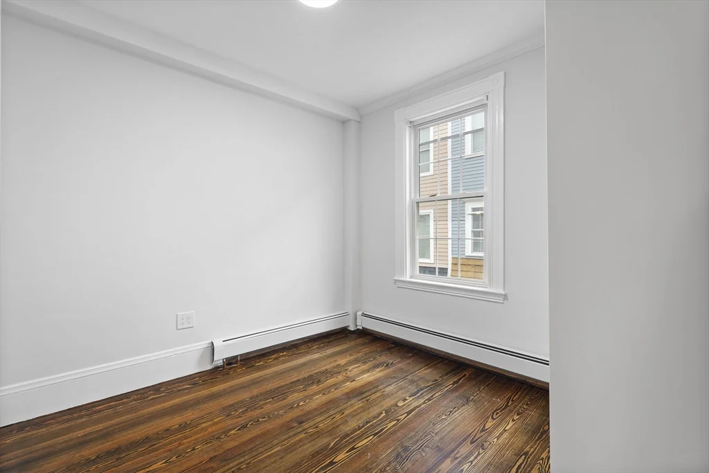 3 bed, 1 bath apartment for rent at 28A Story St Unit 2, South Boston — photo 6 of 16