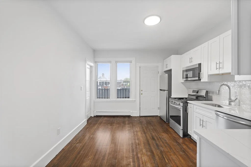 3 bed, 1 bath apartment for rent at 28A Story St Unit 2, South Boston — photo 2 of 16