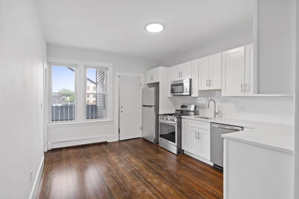 3 bed, 1 bath apartment for rent at 28A Story St Unit 2, South Boston — photo 3 of 16