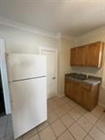 1 bed, 1 bath apartment for rent at 29-29A Chestnut Ave Unit 1, Boston — photo 5 of 5