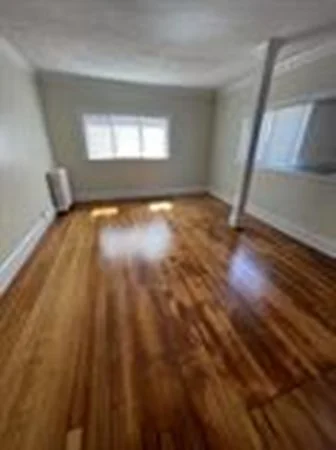 1 bed, 1 bath apartment for rent at 29-29A Chestnut Ave Unit 1, Boston — photo 4 of 5