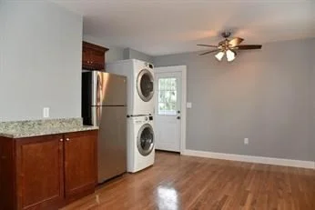 3 bed, 1 bath apartment for rent at 29-29A West Wyoming Ave Unit 2, Melrose — photo 5 of 16