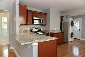 3 bed, 1 bath apartment for rent at 29-29A West Wyoming Ave Unit 2, Melrose