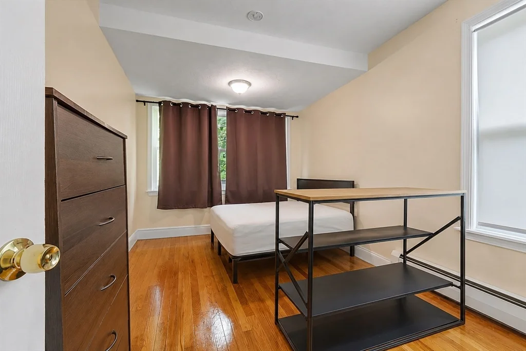 1 bed, 1 bath apartment for rent at 29-31 Rockrimmon Rd Unit 1R, Tatnuck — photo 10 of 11