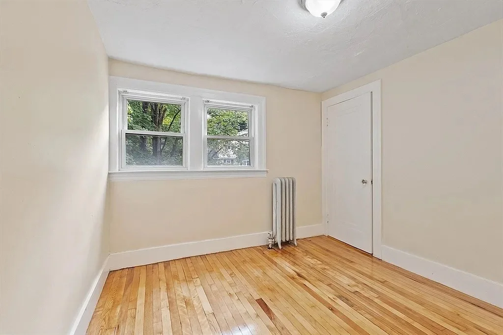 1 bed, 1 bath apartment for rent at 29-31 Rockrimmon Rd Unit 2R, Tatnuck — photo 6 of 12