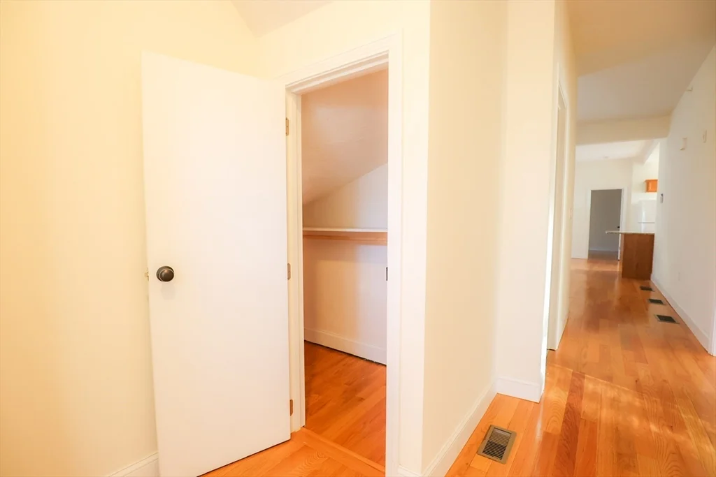 3 bed, 1 bath apartment for rent at 29-33 Highland Ave Unit 3, Fitchburg — photo 18 of 19