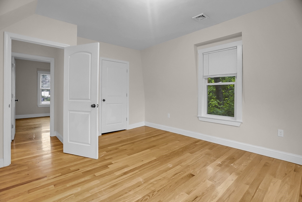 2 bed, 2 bath apartment for rent at 29-33 Highland Ave Unit 4, Fitchburg — photo 12 of 17