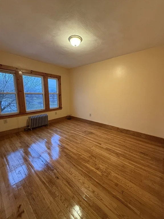 4 bed, 1 bath apartment for rent at 29 Almont St Unit 2, Mattapan — photo 16 of 20