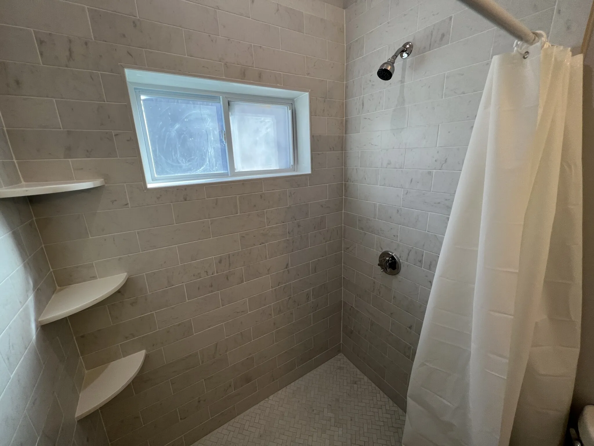 3 bed, 2 bath apartment for rent at 29 Alpine St Unit 1, Powder House Square — photo 16 of 33