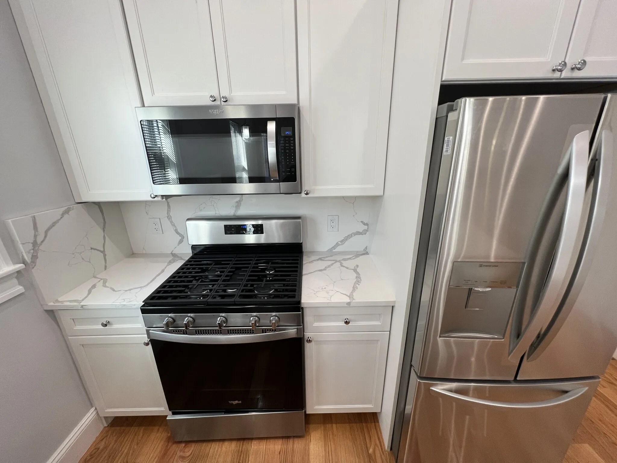 3 bed, 2 bath apartment for rent at 29 Alpine St Unit 1, Powder House Square — photo 9 of 33