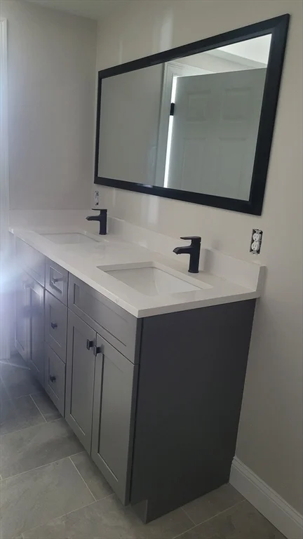 4 bed, 2 bath apartment for rent at 29 Amaranth Ave Unit 1, Medford — photo 26 of 38