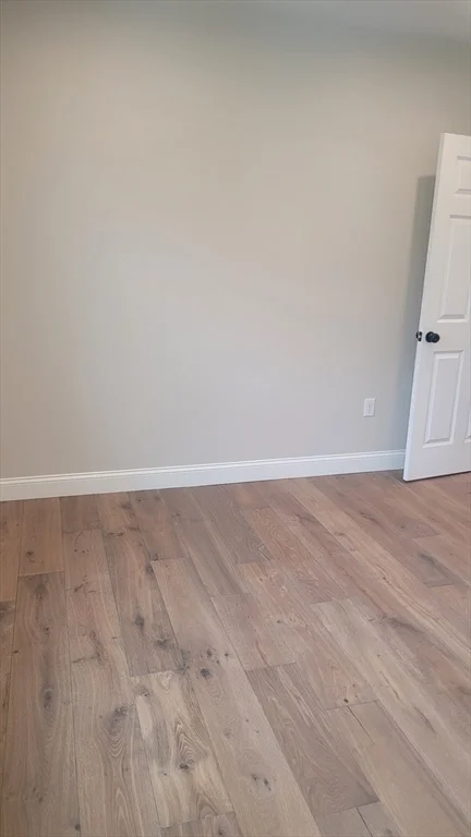 4 bed, 2 bath apartment for rent at 29 Amaranth Ave Unit 1, Medford — photo 8 of 38