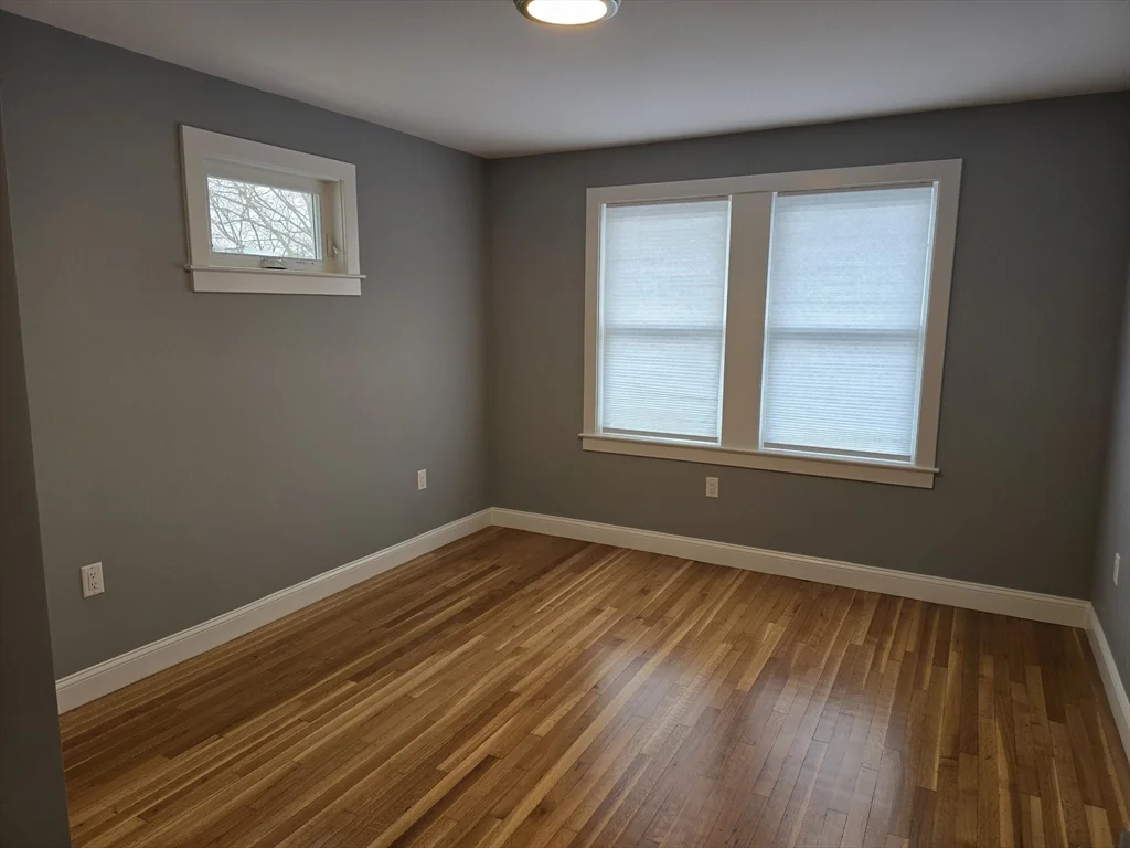 3 bed, 1 bath apartment for rent at 29 Appleton St Unit 2, Arlington Heights — photo 12 of 23