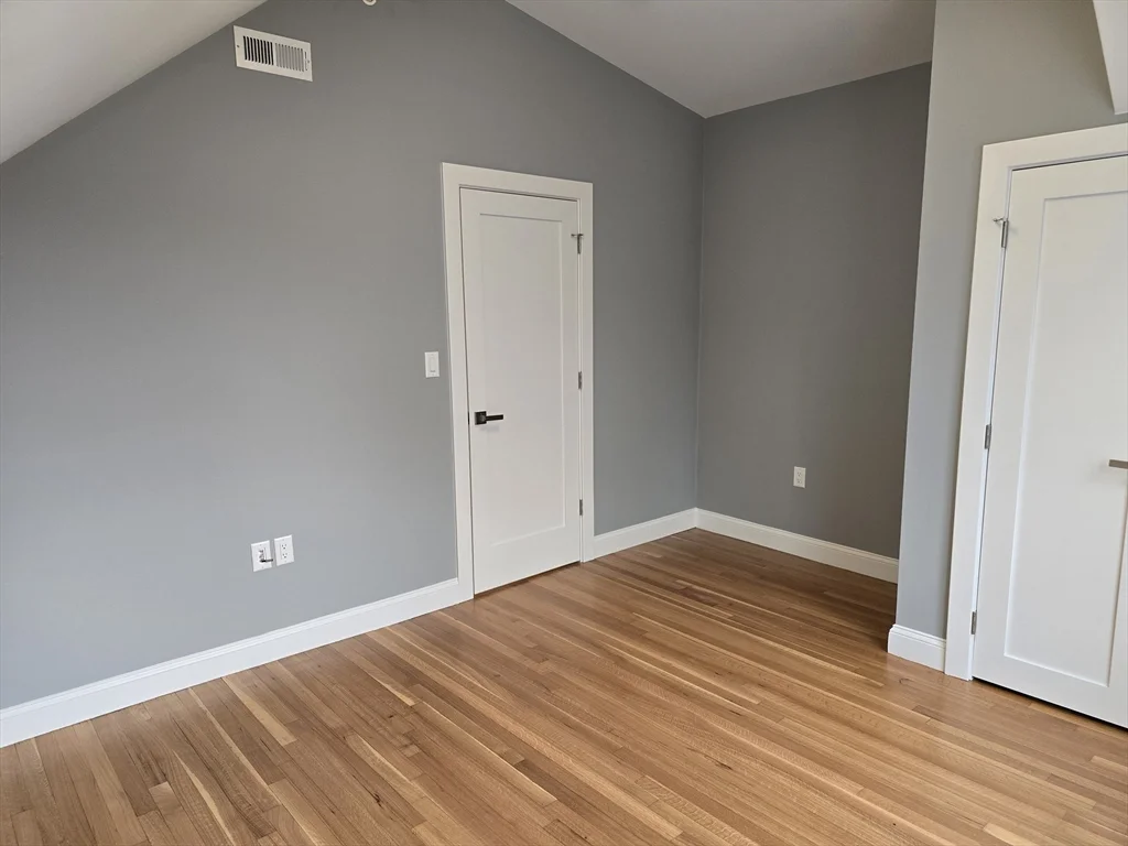 2 bed, 1 bath apartment for rent at 29 Appleton St Unit 3, Arlington Heights — photo 8 of 12