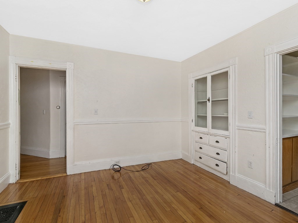 2 bed, 1 bath apartment for rent at 29 Appleton Unit 29R, Wollaston — photo 3 of 9