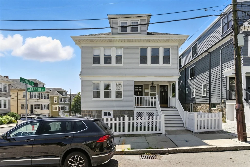 2 bed, 1 bath apartment for rent at 29 Arbroth Unit 1, Dorchester — photo 32 of 39