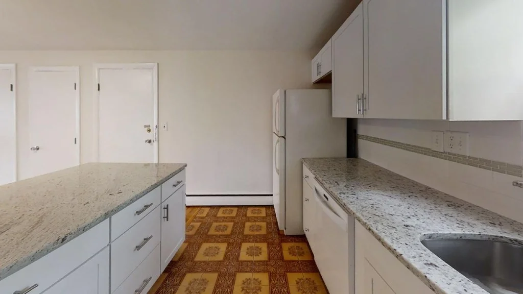2 bed, 1 bath apartment for rent at 29 Arlington Rd Unit 4, Woburn — photo 17 of 23