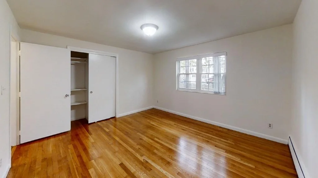 2 bed, 1 bath apartment for rent at 29 Arlington Rd Unit 4, Woburn — photo 11 of 23
