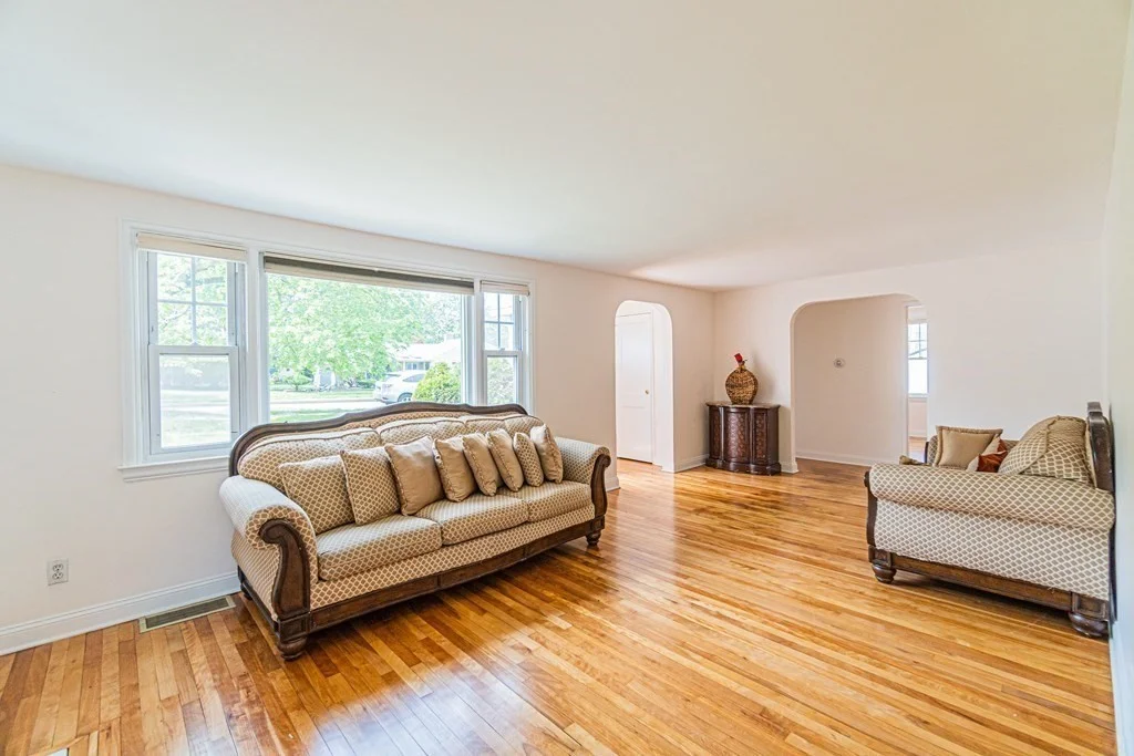 3 bed, 1 bath apartment for rent at 29 Banbury Ave Unit 1, Waltham — photo 17 of 41