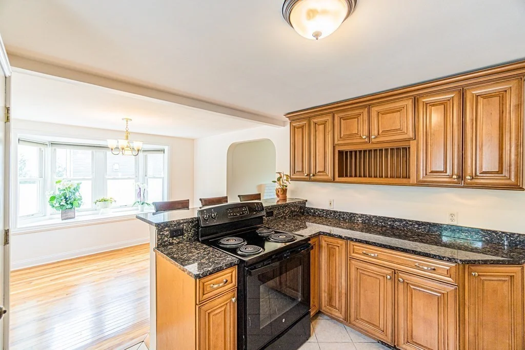 3 bed, 1 bath apartment for rent at 29 Banbury Ave Unit 1, Waltham — photo 25 of 41