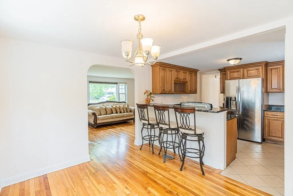 3 bed, 1 bath apartment for rent at 29 Banbury Ave Unit 1, Waltham — photo 21 of 41