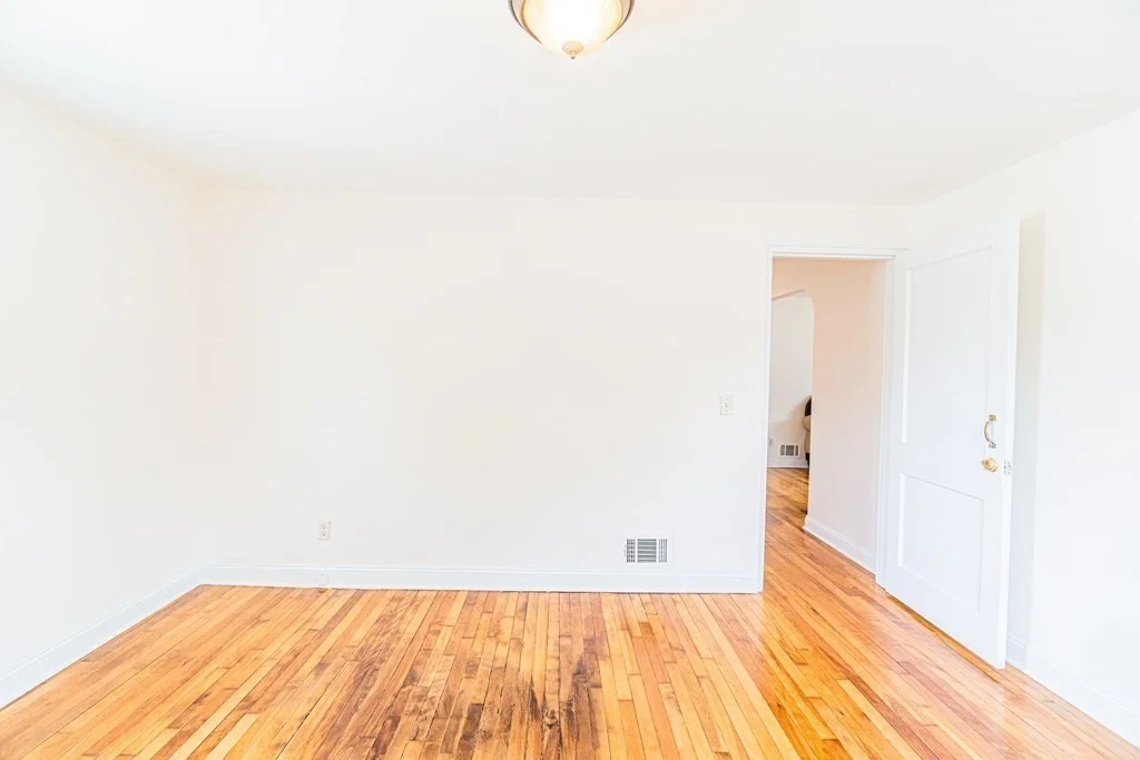 3 bed, 1 bath apartment for rent at 29 Banbury Ave Unit 1, Waltham — photo 33 of 41