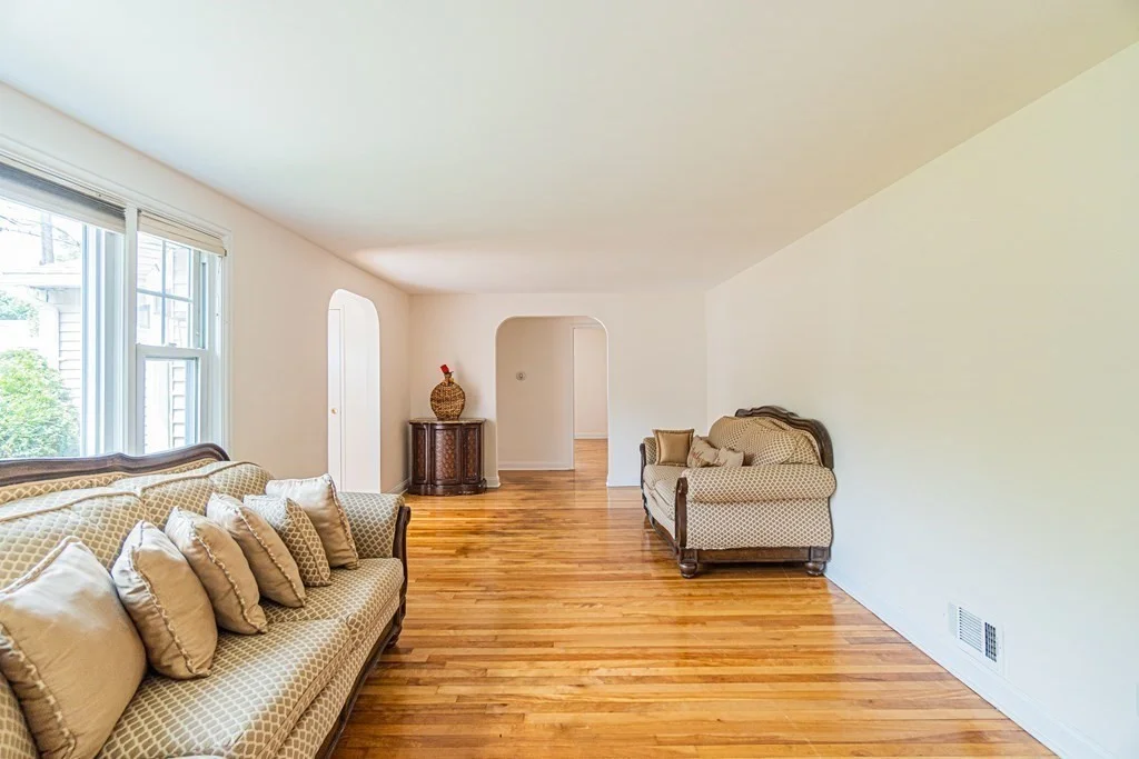 3 bed, 1 bath apartment for rent at 29 Banbury Ave Unit 1, Waltham — photo 15 of 41