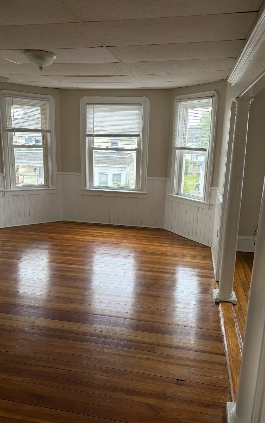 2 bed, 1 bath apartment for rent at 29 Bardsley Unit 2W, Fall River — photo 3 of 5