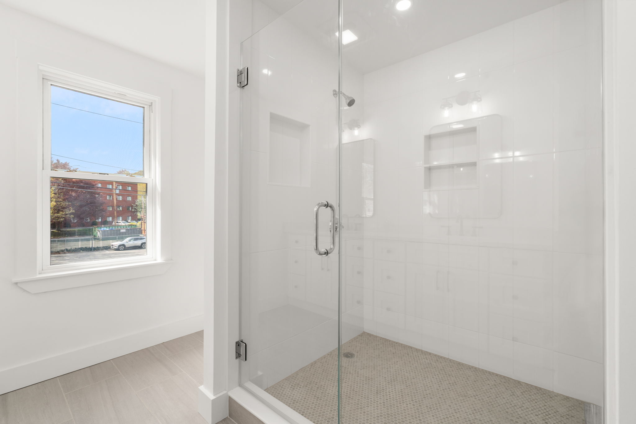 4 bed, 3 bath apartment for rent at 29 Beaconwood Rd Unit B, Newton Highlands — photo 42 of 56