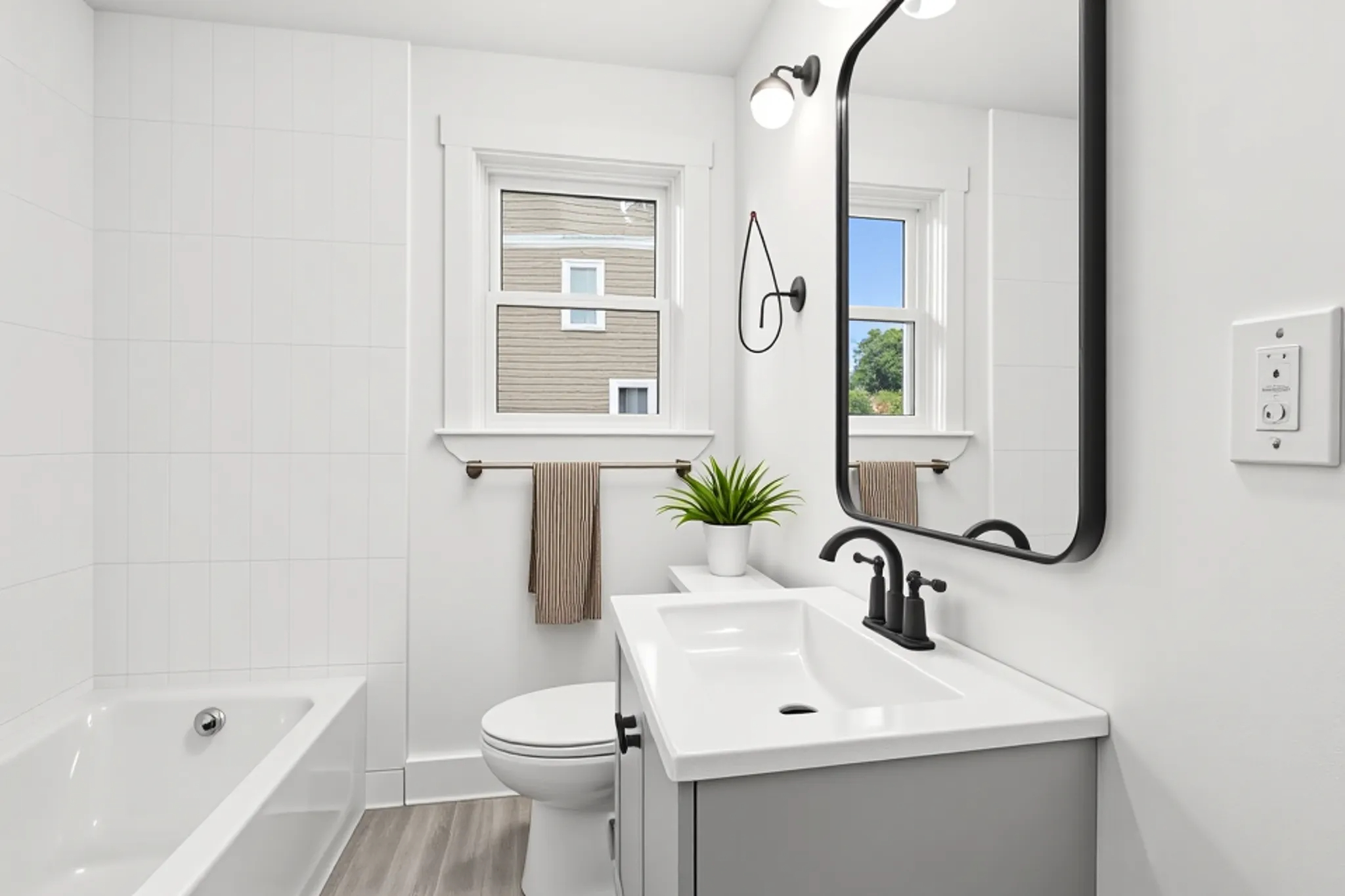 4 bed, 3 bath apartment for rent at 29 Beaconwood Unit A, Newton Highlands — photo 10 of 24