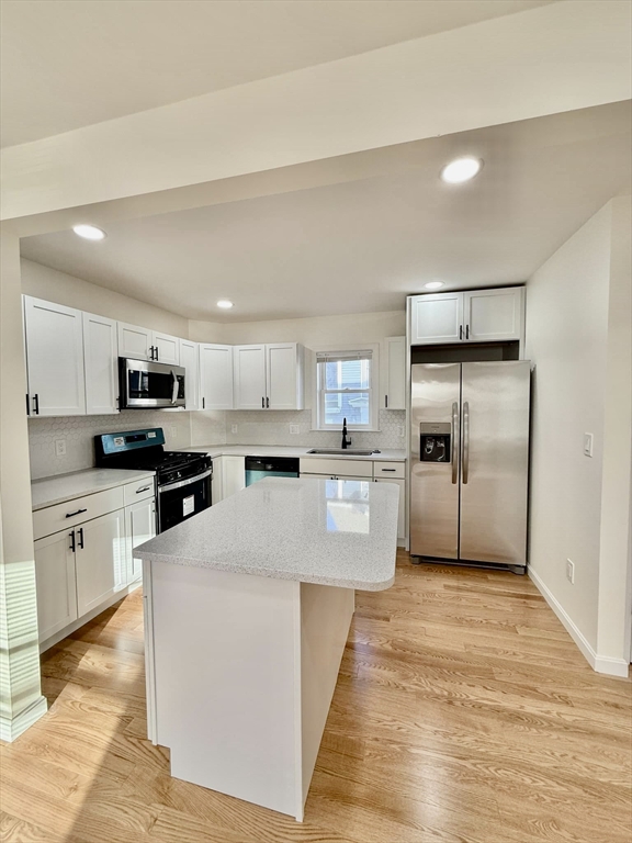 3 bed, 1 bath apartment for rent at 29 Bennett Unit 2, Wakefield — photo 2 of 18