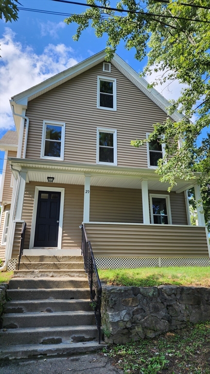 4 bed, 1 bath apartment for rent at 29 Bicknell St Unit 2, Marlborough — photo 1 of 15