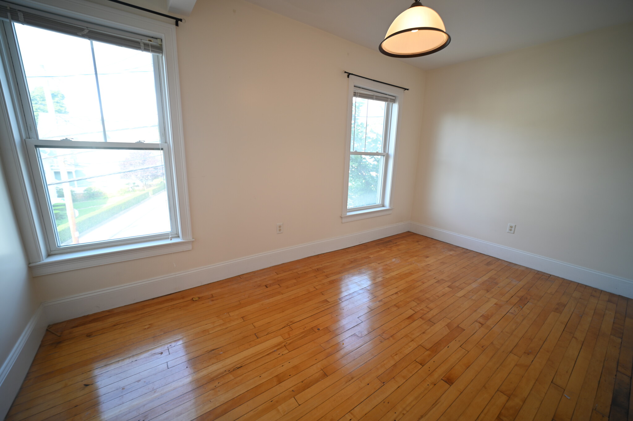 2 bed, 1 bath apartment for rent at 29 Bigelow St Unit 2, Brighton — photo 4 of 9