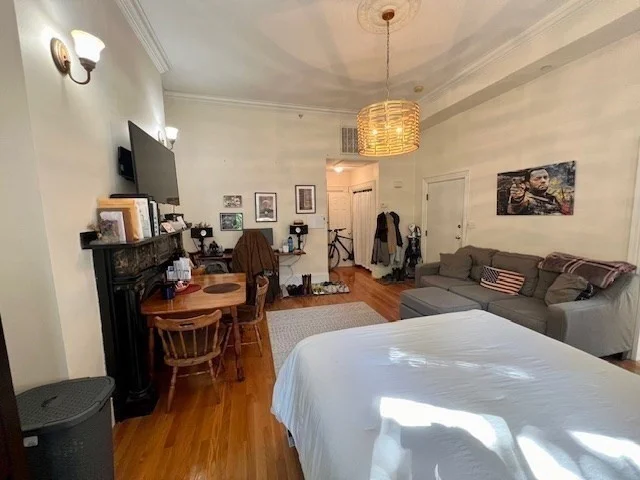 Studio bed, 1 bath apartment for rent at 29 Bowdoin St Unit 2, Beacon Hill — photo 2 of 10