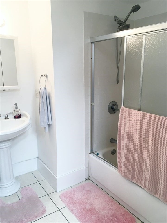 6 bed, 3.5 bath apartment for rent at 29 Brackett St Unit 20, Brighton — photo 11 of 13