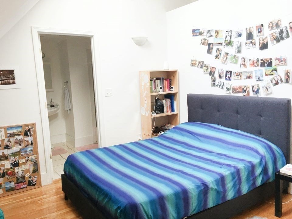 6 bed, 3.5 bath apartment for rent at 29 Brackett St Unit 20, Brighton — photo 9 of 13
