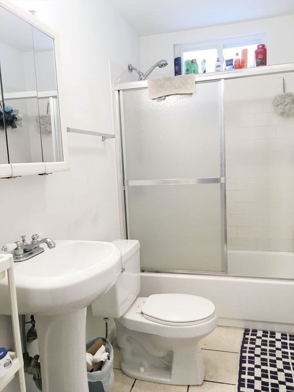 6 bed, 3.5 bath apartment for rent at 29 Brackett St Unit 20, Brighton — photo 8 of 13