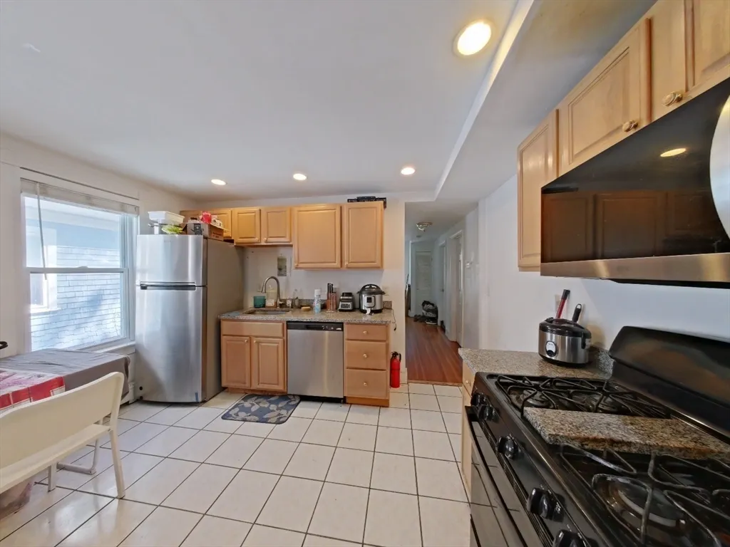 6 bed, 3.5 bath apartment for rent at 29 Brackett St Unit 29, Brighton