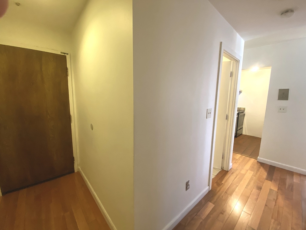 2 bed, 1 bath apartment for rent at 29 Brainerd Rd Unit 202, Allston — photo 8 of 22
