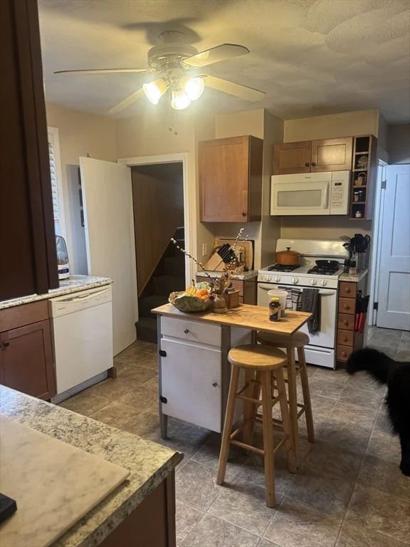 4 bed, 1 bath apartment for rent at 29 Brewster St, Medford — photo 9 of 28