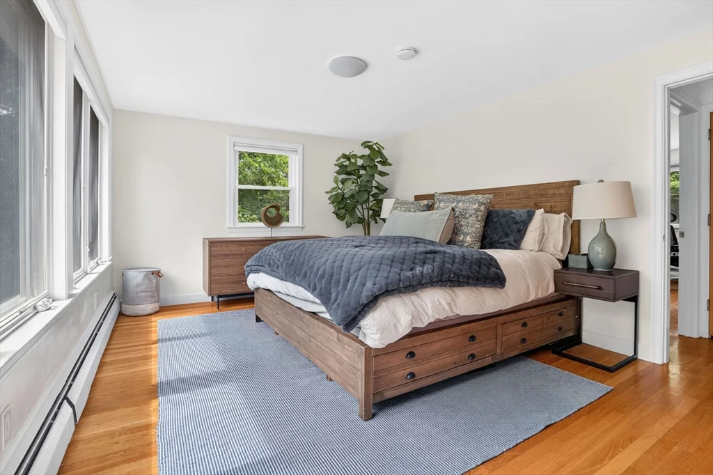 3 bed, 3 bath apartment for rent at 29 Brook St, Wellesley — photo 16 of 27