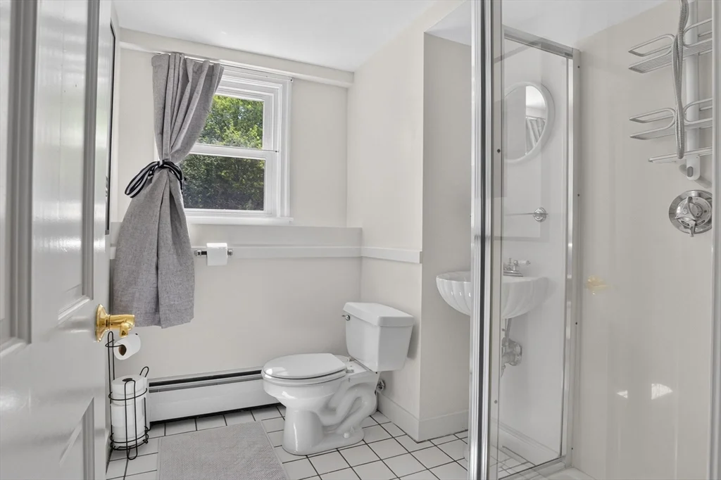 3 bed, 3 bath apartment for rent at 29 Brook St, Wellesley — photo 23 of 27