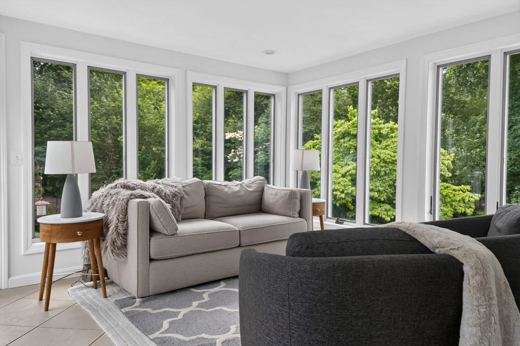 3 bed, 3 bath apartment for rent at 29 Brook St, Wellesley — photo 15 of 27