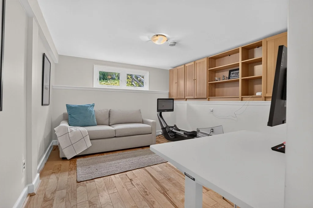 3 bed, 3 bath apartment for rent at 29 Brook St, Wellesley — photo 22 of 27
