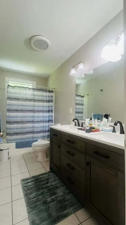 5 bed, 2 bath apartment for rent at 29 Burke Ln, Wellesley — photo 21 of 23