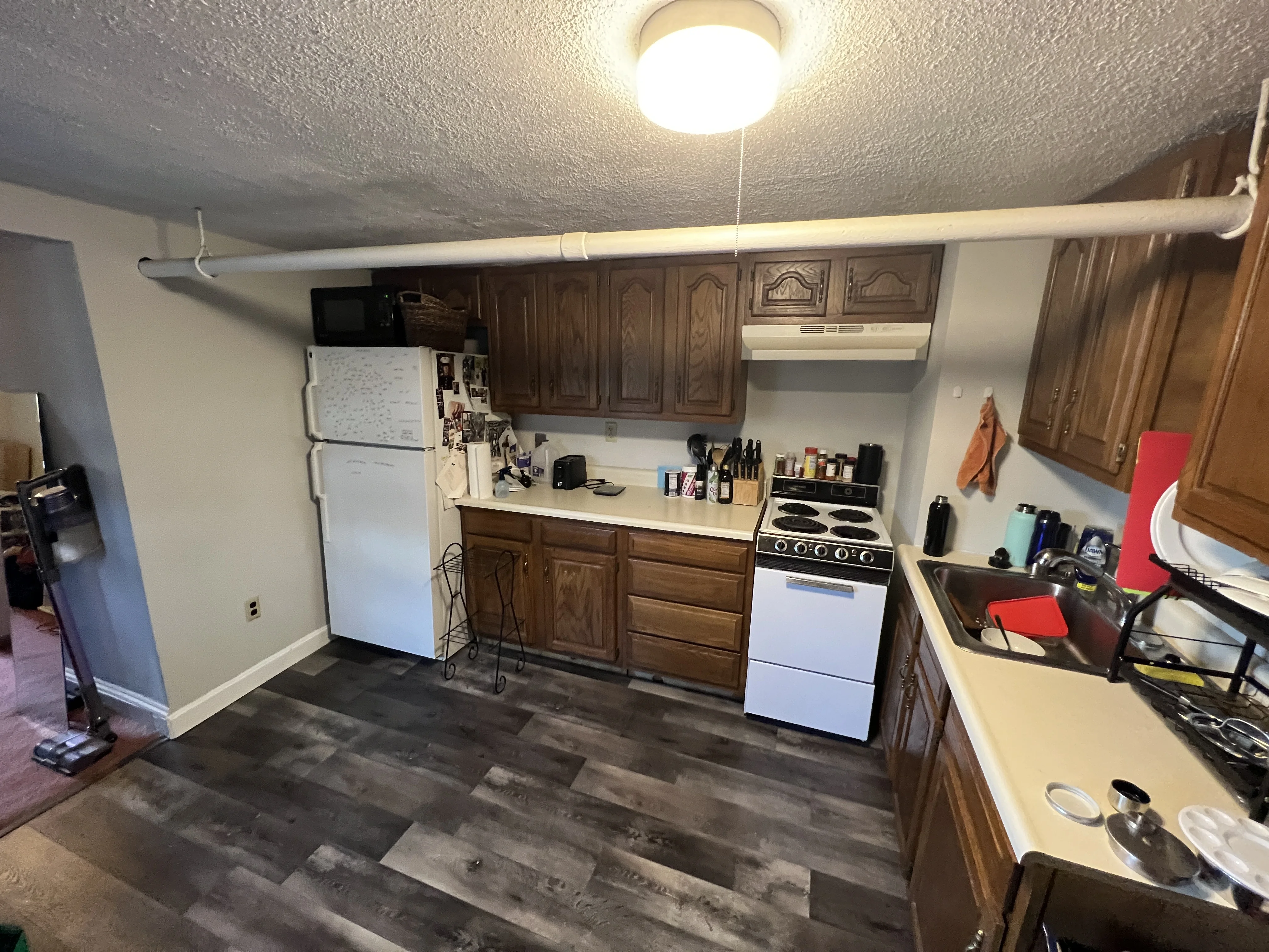 Studio bed, 1 bath apartment for rent at 29 Cameron Ave Unit 1B, Teele Square — photo 8 of 9
