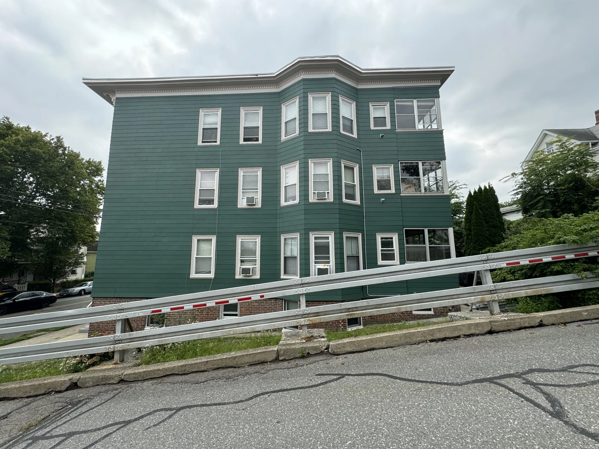4 bed, 3 bath apartment for rent at 29 Cameron Ave Unit 3, Teele Square — photo 33 of 35