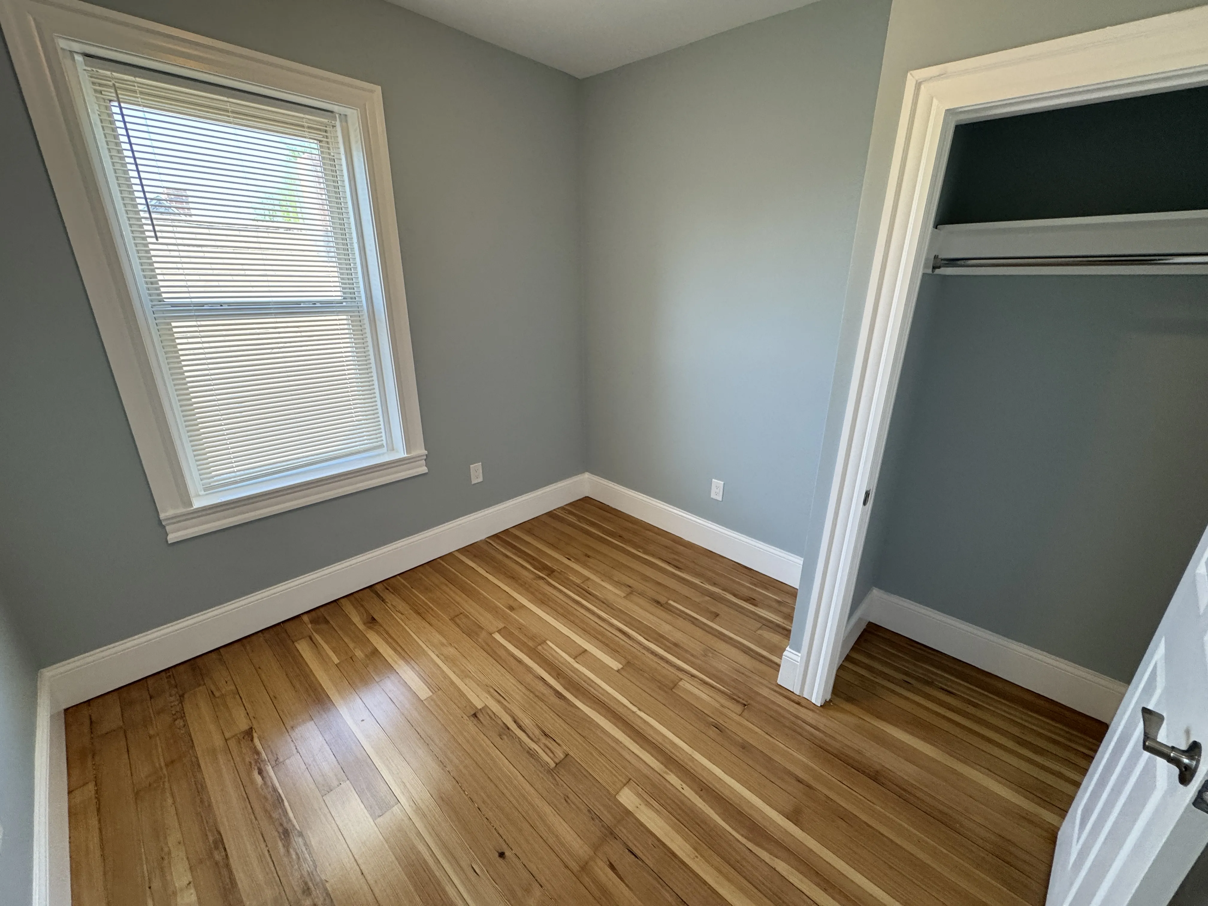4 bed, 3 bath apartment for rent at 29 Cameron Ave Unit 3, Teele Square — photo 18 of 35
