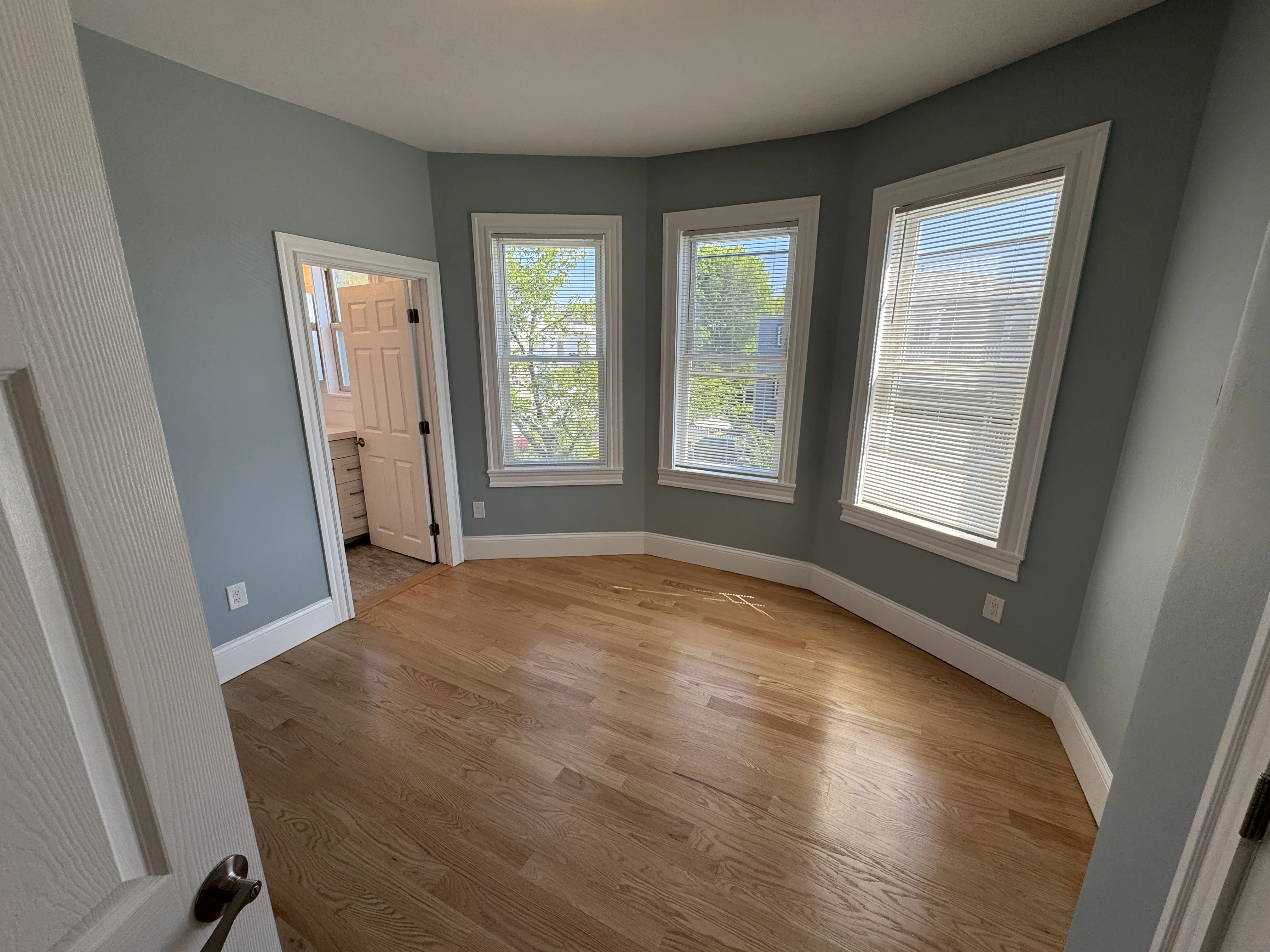 4 bed, 3 bath apartment for rent at 29 Cameron Ave Unit 3, Teele Square — photo 8 of 35