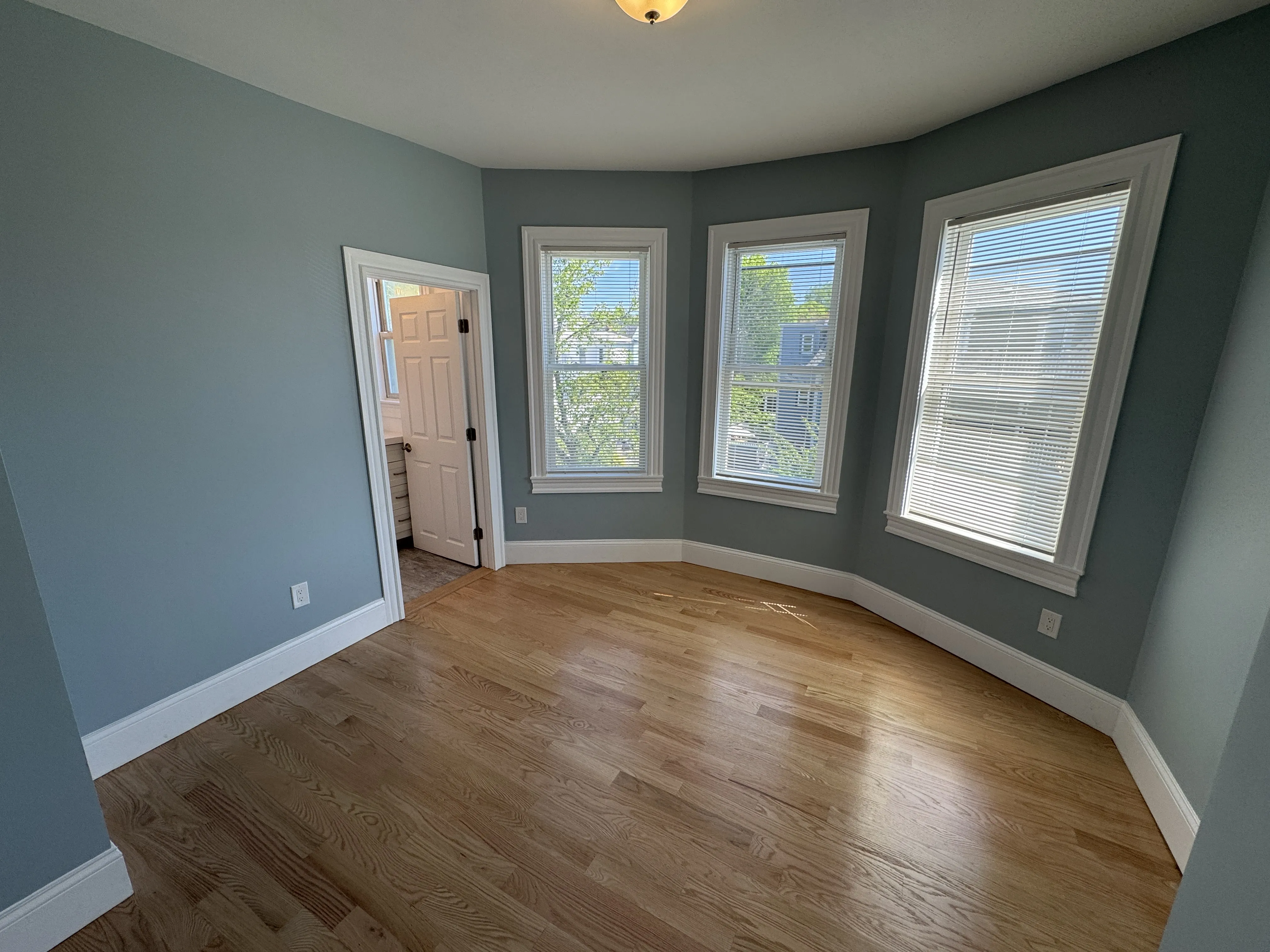4 bed, 3 bath apartment for rent at 29 Cameron Ave Unit 3, Teele Square — photo 7 of 35
